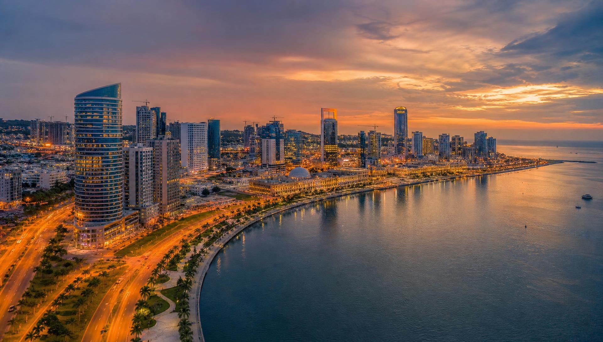 Vista moderna da cidade de Luanda, Angola
